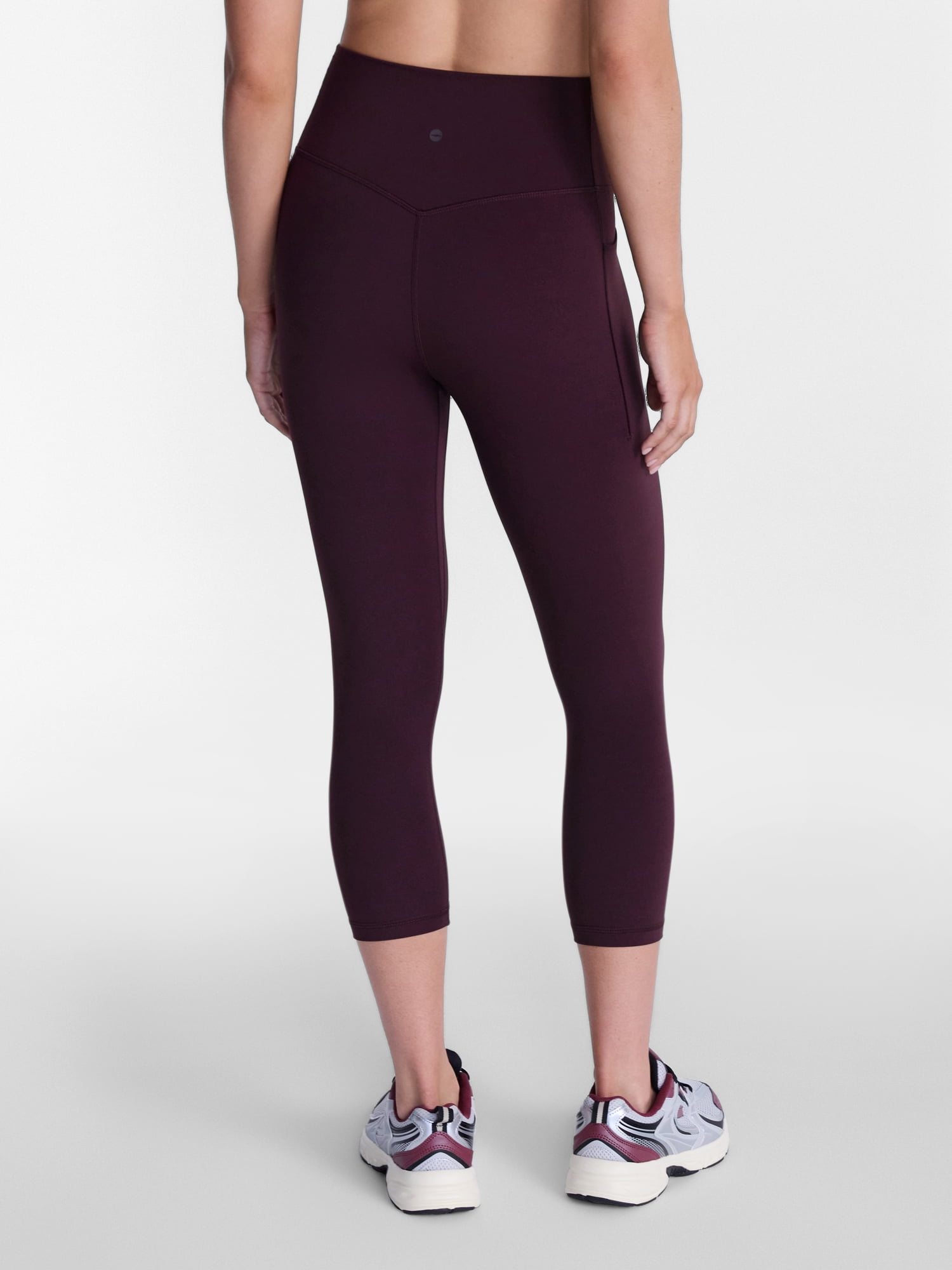 Avia Women's and Women's Plus SoftSculpt High Rise Capri Leggings, Sizes XS-4X