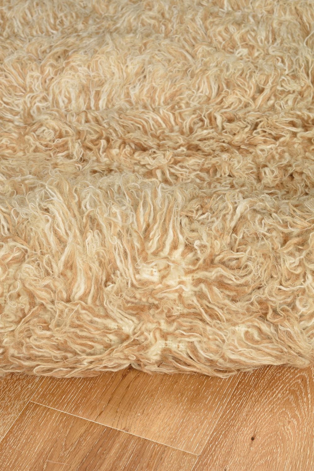 Tapis de couloir Nouveau Flokati 1400 gr de 2' 4" x 8' 6", Beige Mélangé