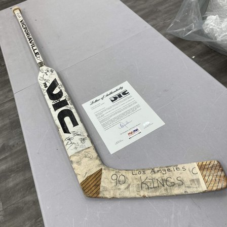 1990-91 Los Angeles Kings Team Signed Game Used Goalie Stick Wayne Gretzky PSA