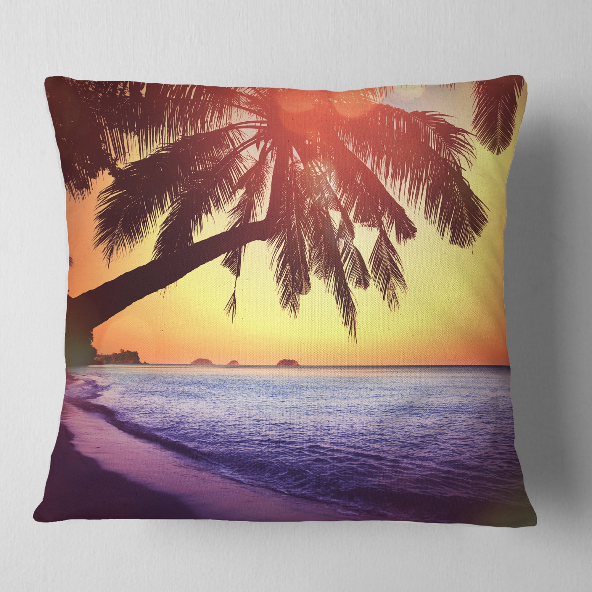 Designart 18" x 18" Purple Polyester Throw Pillow