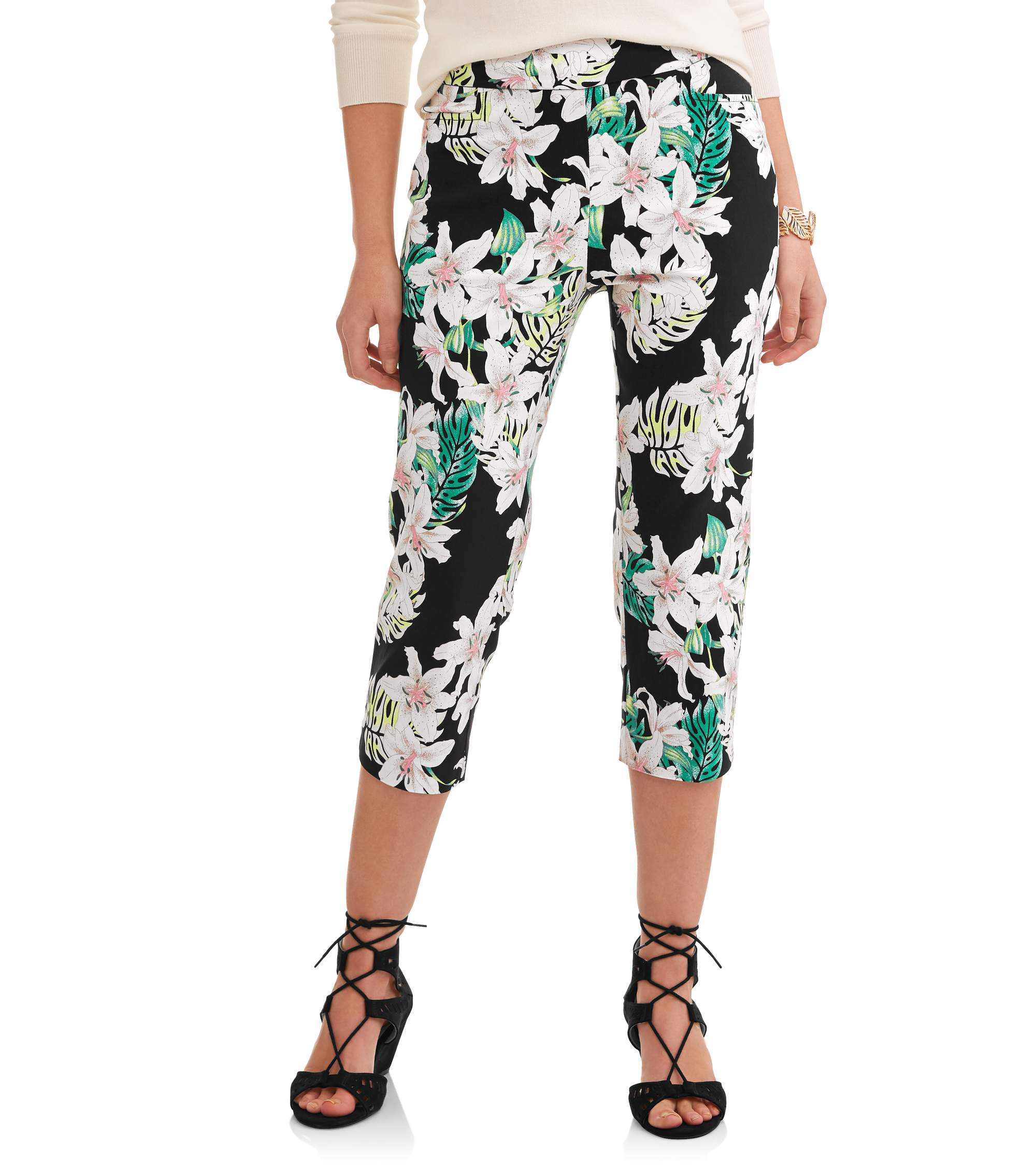 time and tru mid rise pants