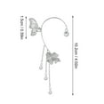 thumbnail image 3 of Pendientes estilo borla con circonitas para chicas adolescentes Pendientes minimalistas con perforaciones de moda, 3 of 8