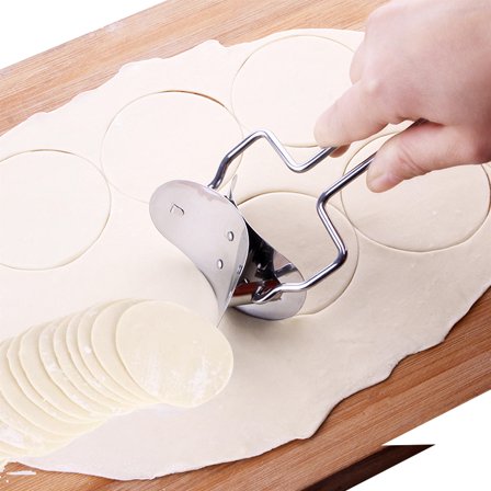 Soimiss 2Pcs Handheld Dumpling Mould Kitchen Tool for Making Dumpling Families Friends