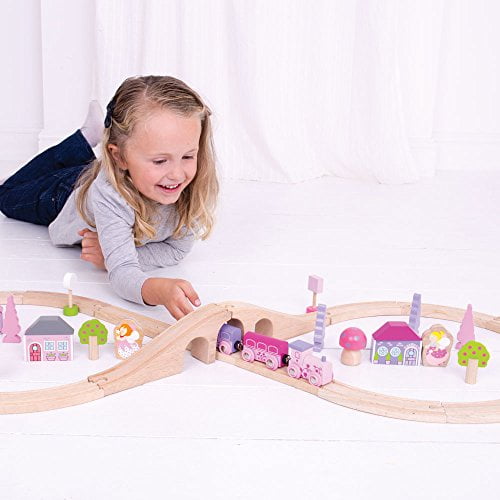 fairy figure of eight train set