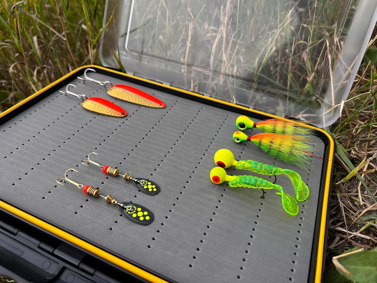 Deep Fishing Organizer Large Double Sided Waterproof Holds Larger Jigs Various Styles Heads Buck Tails Weed Jigs Swim Baits  and Tungsten
