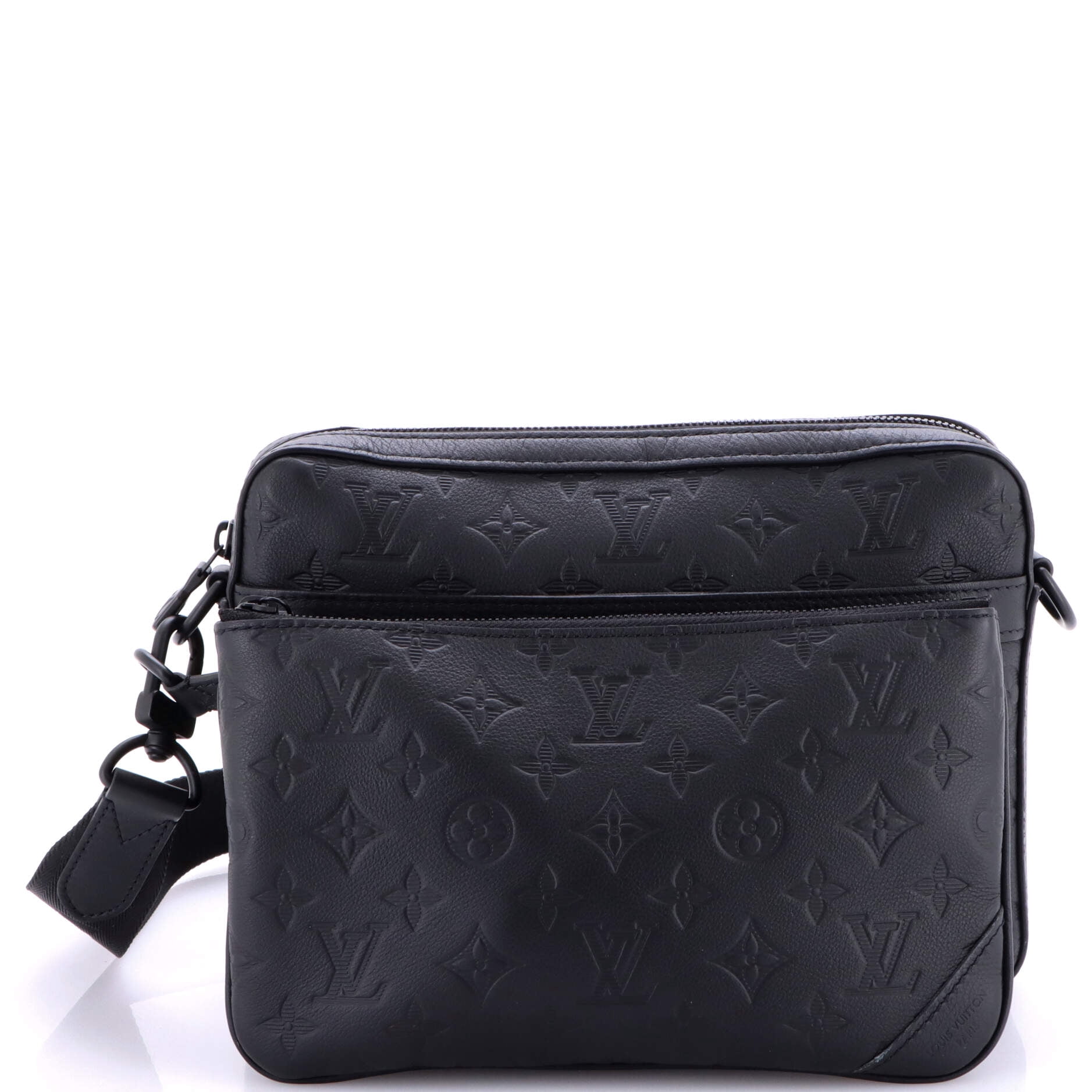 Louis Vuitton Coussin Belt Bag Handbag Leather Women\'s Black M81125 Louis Vuitton Black Monogram Embossed Coussin Shoulder Bag main image 4