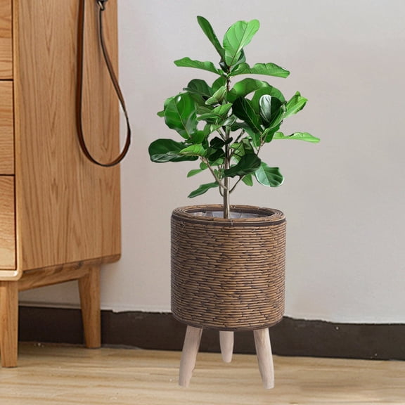 Bxaolu Boho Woven Rattan Woven Plant Pot On Wooden Standing Legs, 1Pac Floor Rattan Plant Stand Holder, Wicker Plant Basket with Stand for Living Room Balcony Home Decor Housewarming Gift, Coffee