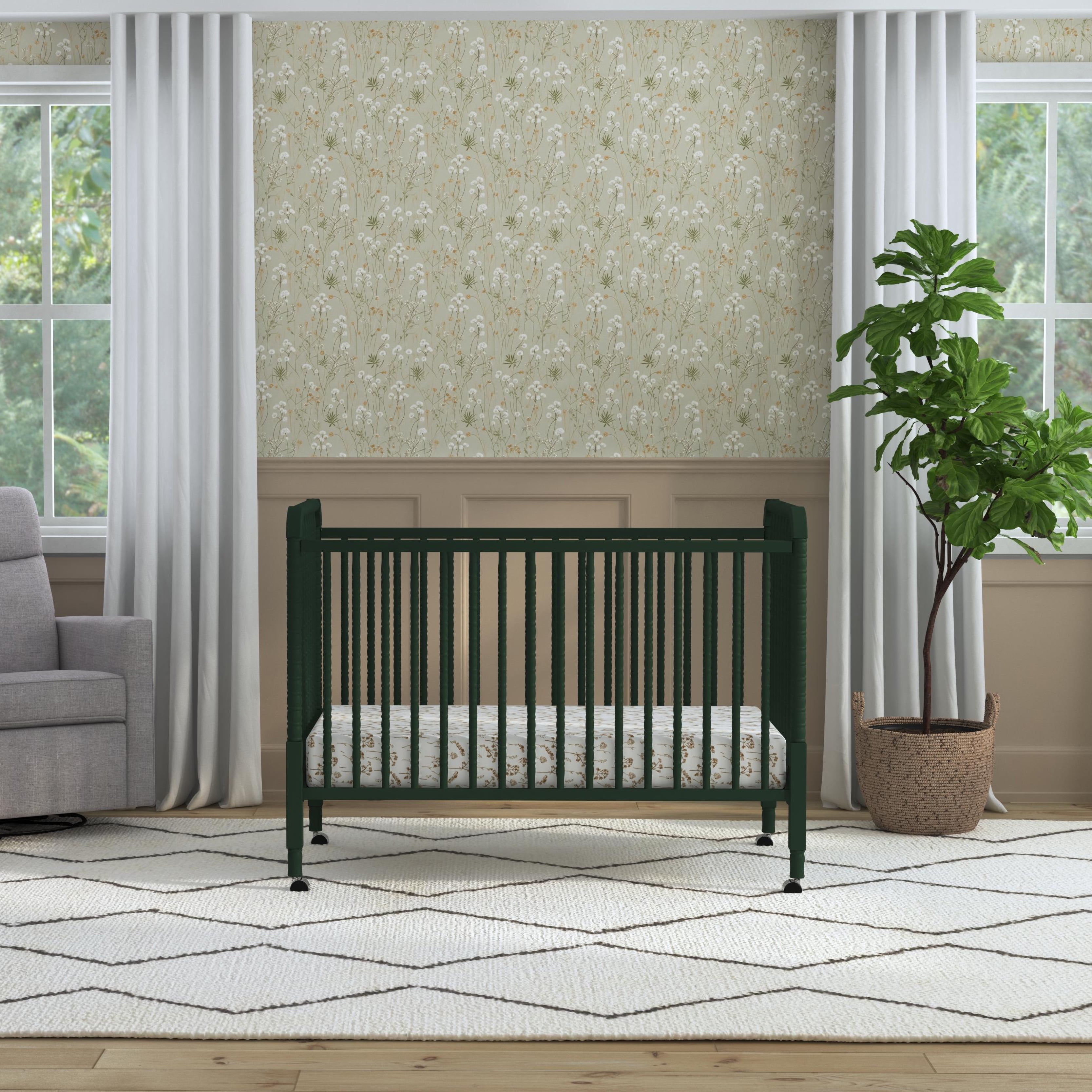 DaVinci Jenny Lind Stationary Crib Hunter Green