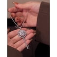 thumbnail image 3 of Colgante giratorio con forma de llave de la puerta de la felicidad para mujer, cadena con cierre de acero de titanio, sin deslustre, 3 of 5