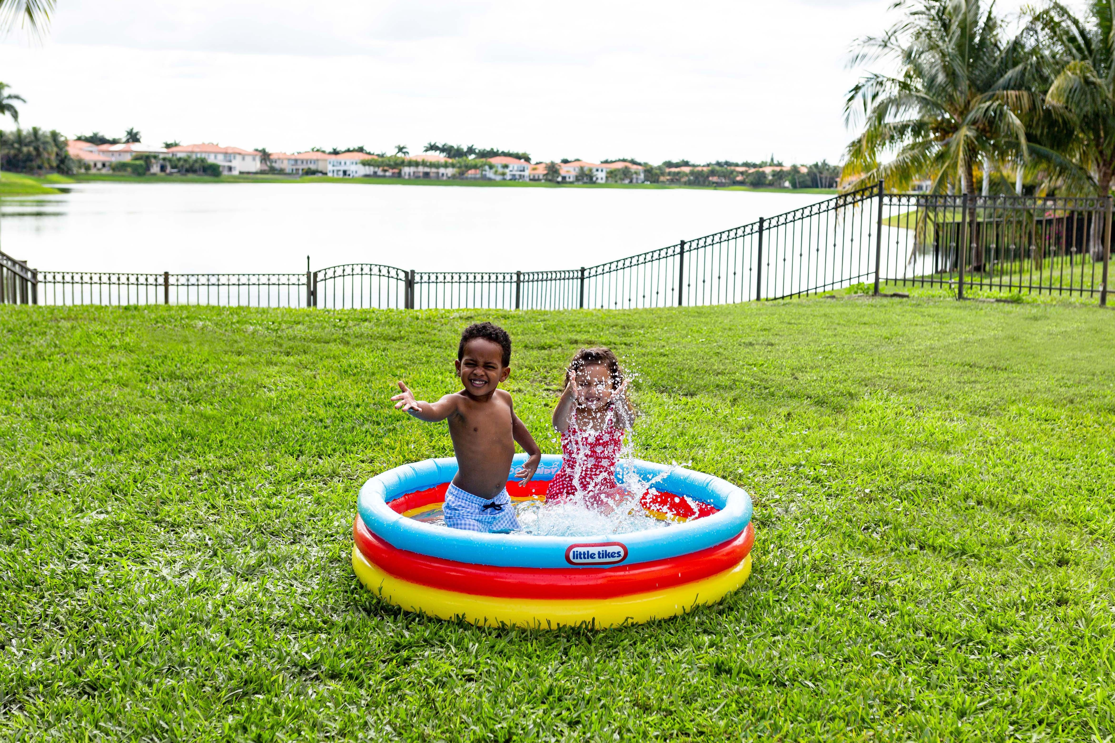 Odash Little Tikes 3-Ring Inflatable Kiddie Pool LT6045LT1 - Multicolor, 4 ft Round