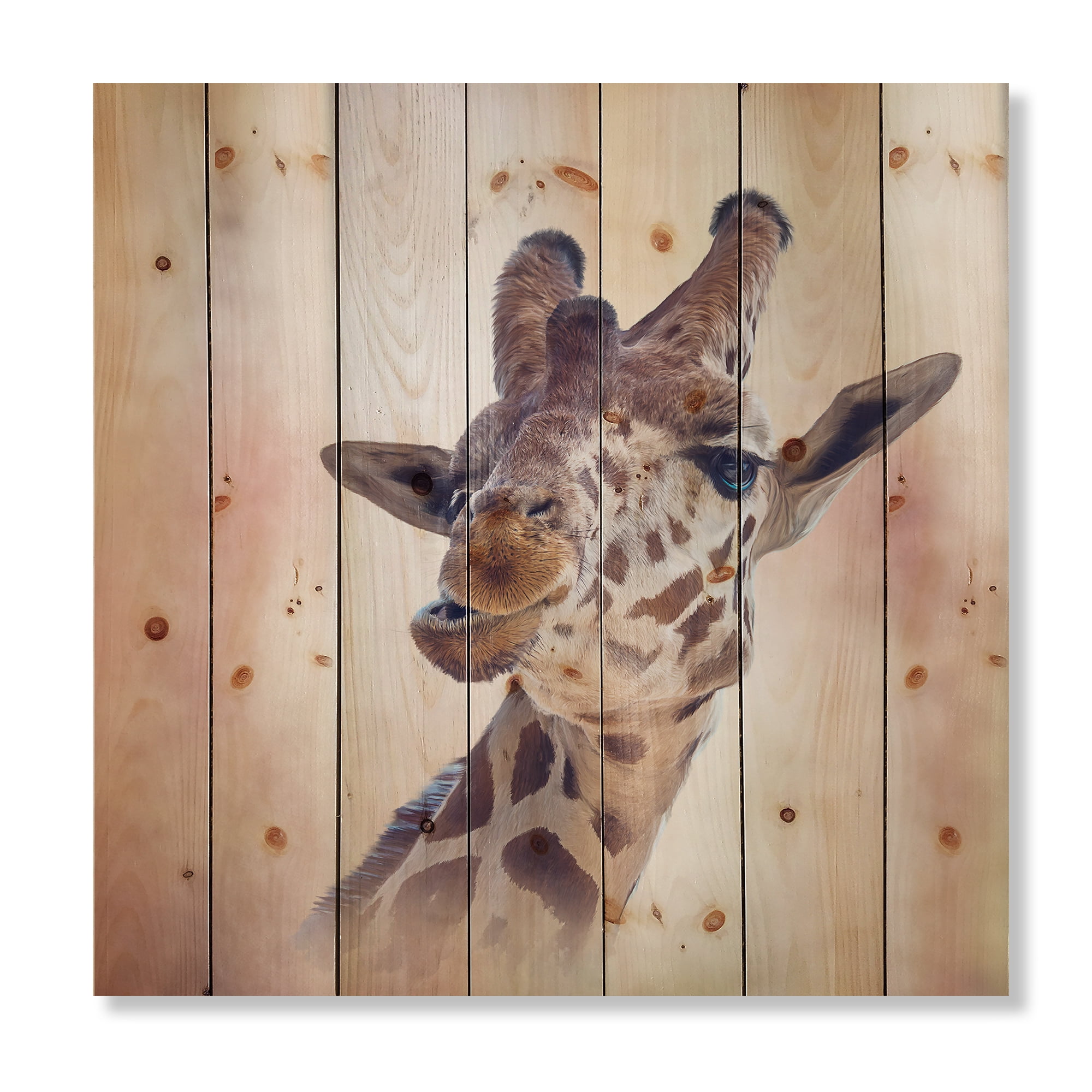 Designart 'Close Up Portrait of A Giraffe VI' Farmhouse Print on Natural Pine Wood
