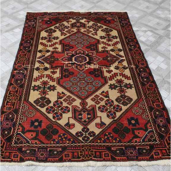 Semi Antique Siobhan Rust/Ivory Rug, 3'2" x 4'10"