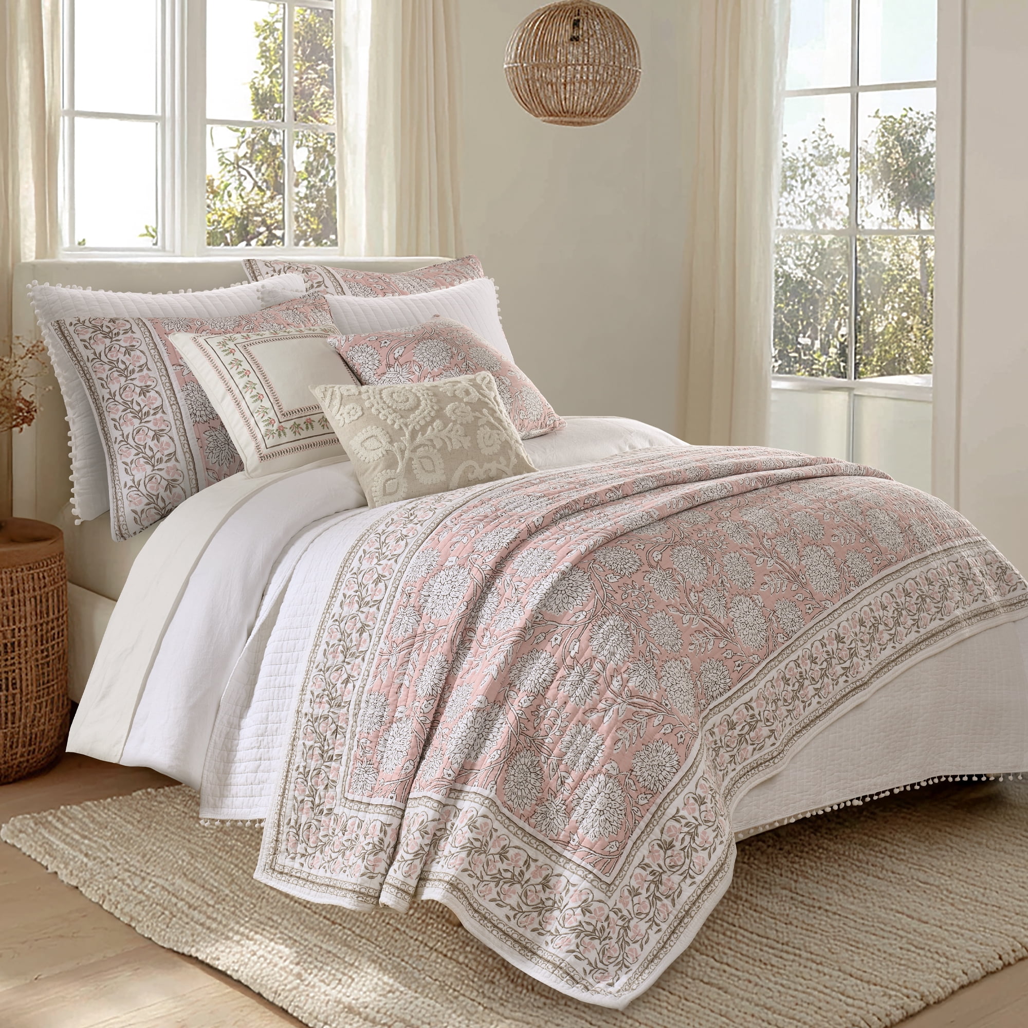 Levtex Home Adare BLUSH Reversible Twin / Twin XL Quilt Set (68x86in) with 1 Pillow Sham (26x20in) - Floral Bedding - BLUSH White - Cotton Twin Size Quilt Bedding Set - Lightweight, Soft, Pre-Washed