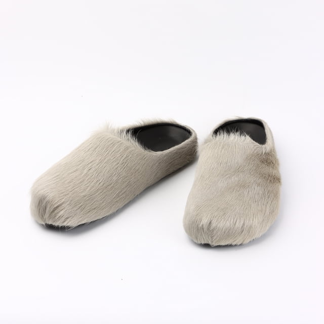 Mules Design Mode pour Hommes Mules Plates en Cuir Véritable pour Femmes Pantoufles Décontractées pour Extérieur