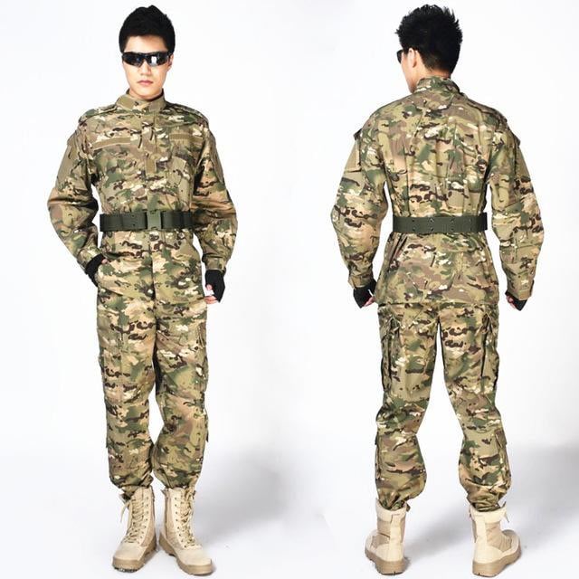army pant with black shirt
