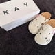 thumbnail image 4 of Miniso Hello Kitty Cat Kawaii zapatillas de Anime verano mujer nuevos zapatos planos de suela gruesa dulce dibujos animados zapatillas antideslizantes al aire libre, 4 of 5