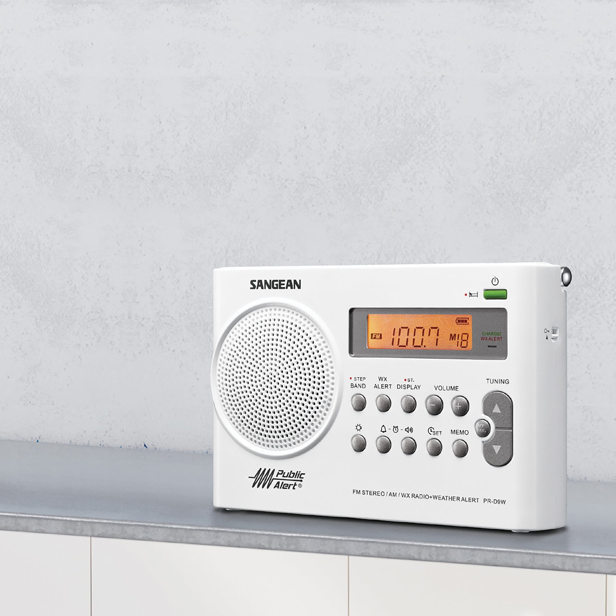 Sangean Portable AM/FM Radio, White, PR-D9W