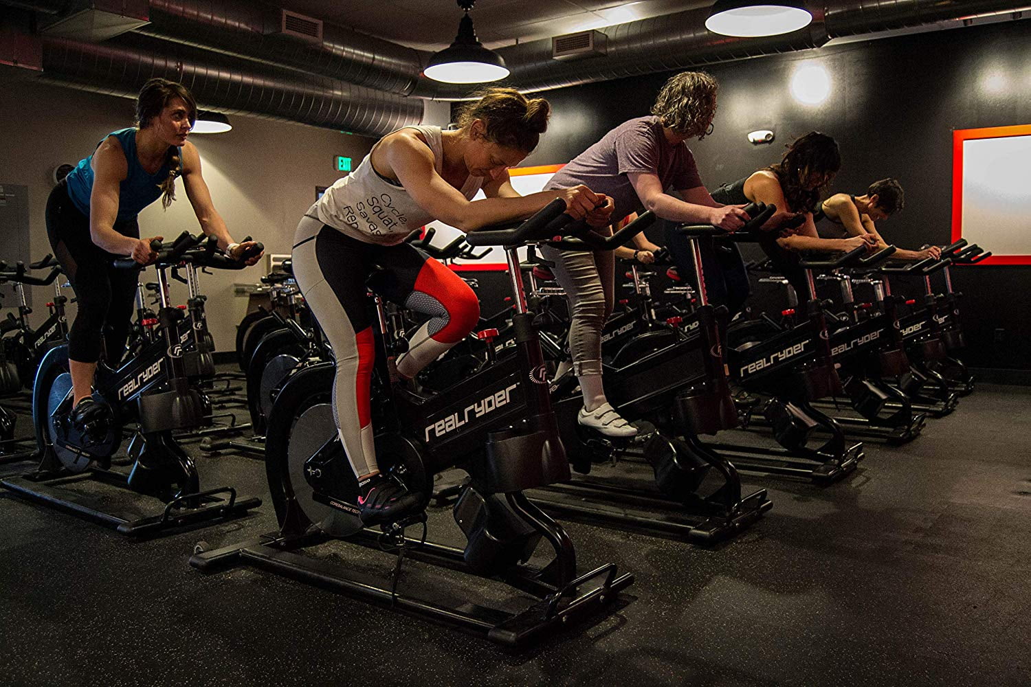 pista 100 spin shoes