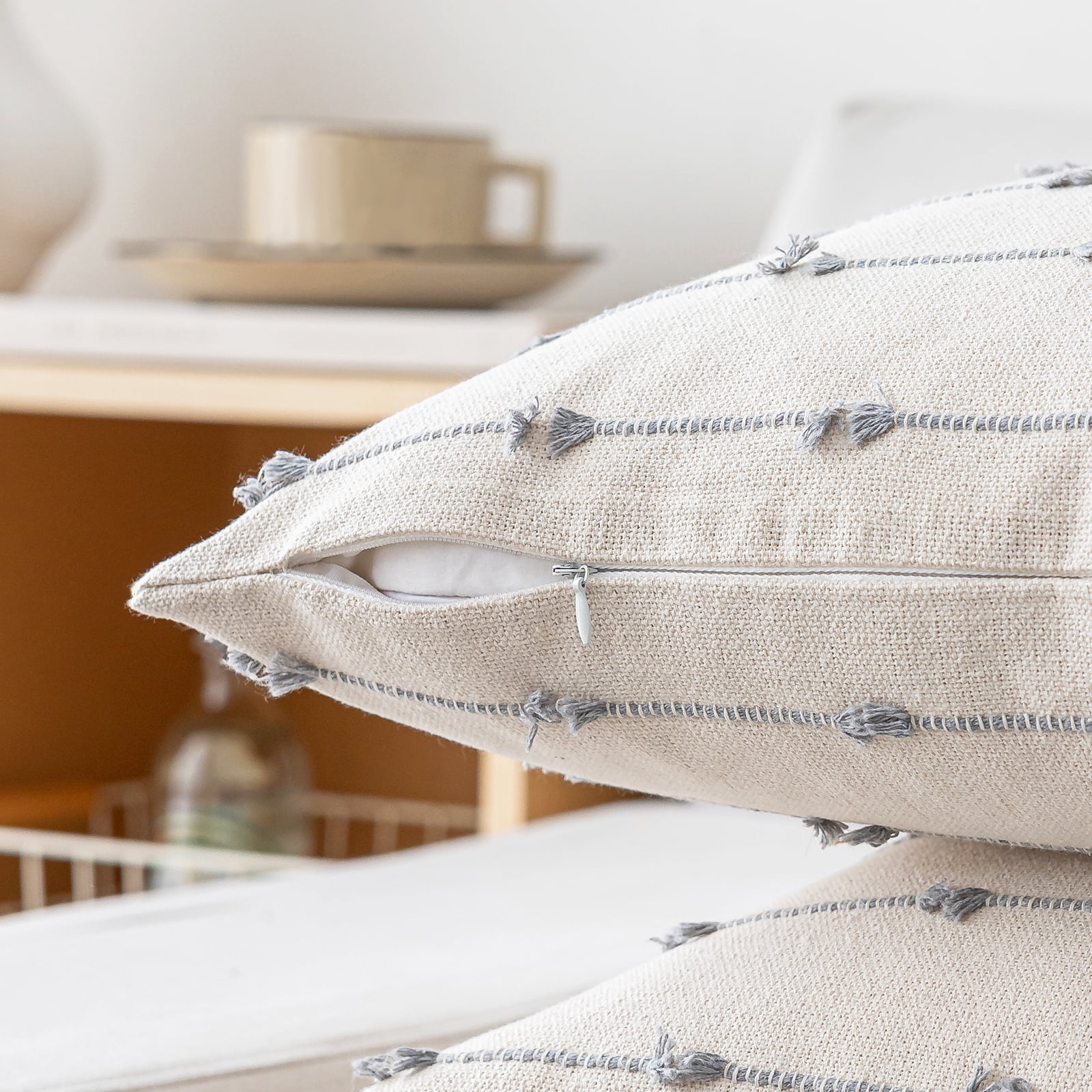 Skodaer Boho Throw Pillow Covers 18"x18" Set of 2 Modern Farmhouse Decorative Cushion Case Tufted Square Pillows Cover Neutral Pillow Cases Accent Pillowcase for Sofa, Couch, Bed,Grey