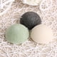thumbnail image 3 of Esponjas exfoliantes faciales Konjac, ideales para pieles sensibles, grasas y con acné (carbón de bambú negro), 3 of 5
