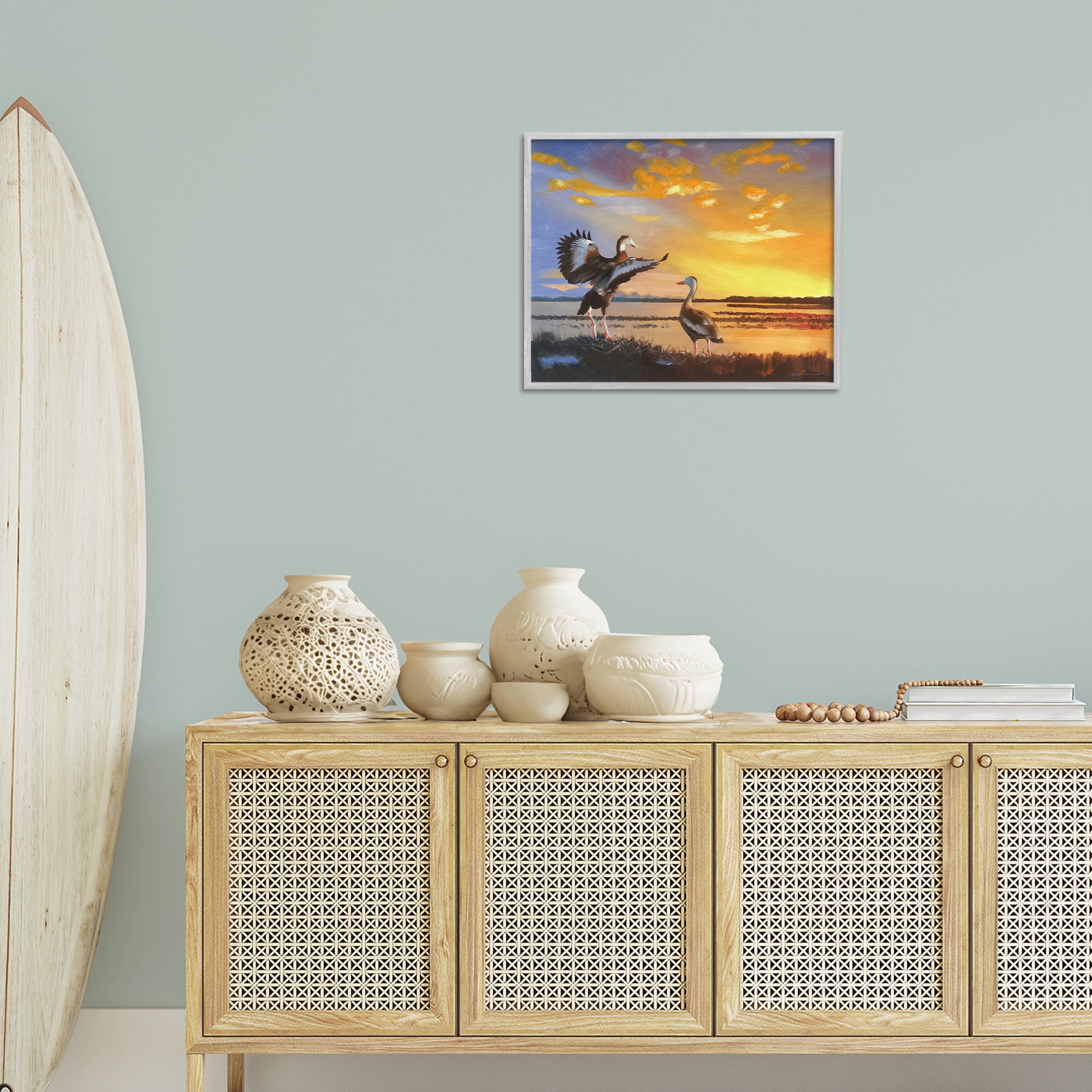 Stupell Industries Beach Birds at Sunset Animals & Insects Painting Gray Framed Art Print Wall Art, 20 x 16