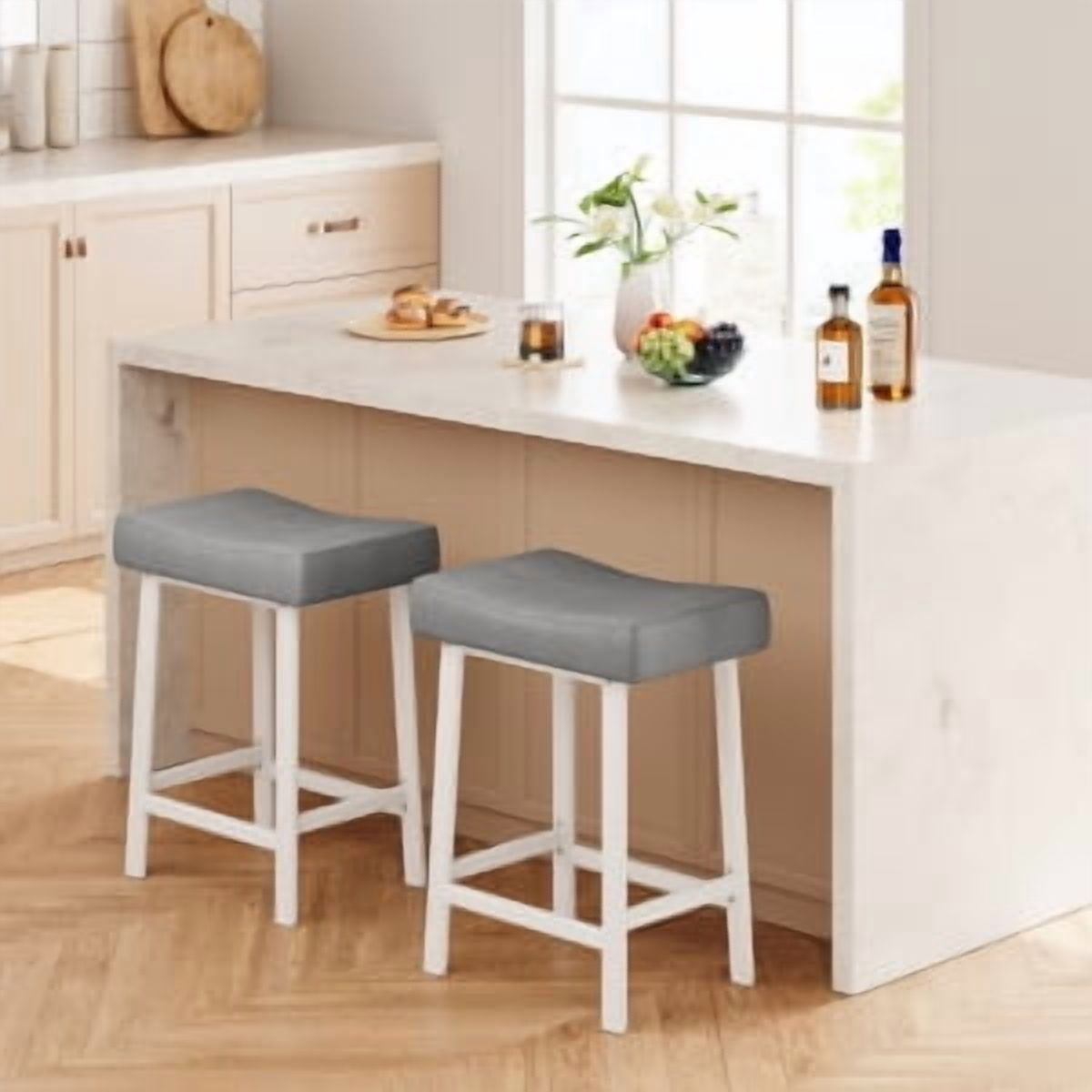Acekid Bar Stool Set of 4&nbsp;– 24 Inch Counter Height, Upholstered Padded Seat with Curved Surface, Ergonomic Saddle Design for Kitchen/Home, White + Grey Cushion