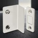 thumbnail image 4 of Tope Puerta Magnético para Gabinete Sin Perforaciones Herrajes Finos en Forma L () Blanco, 4 of 5