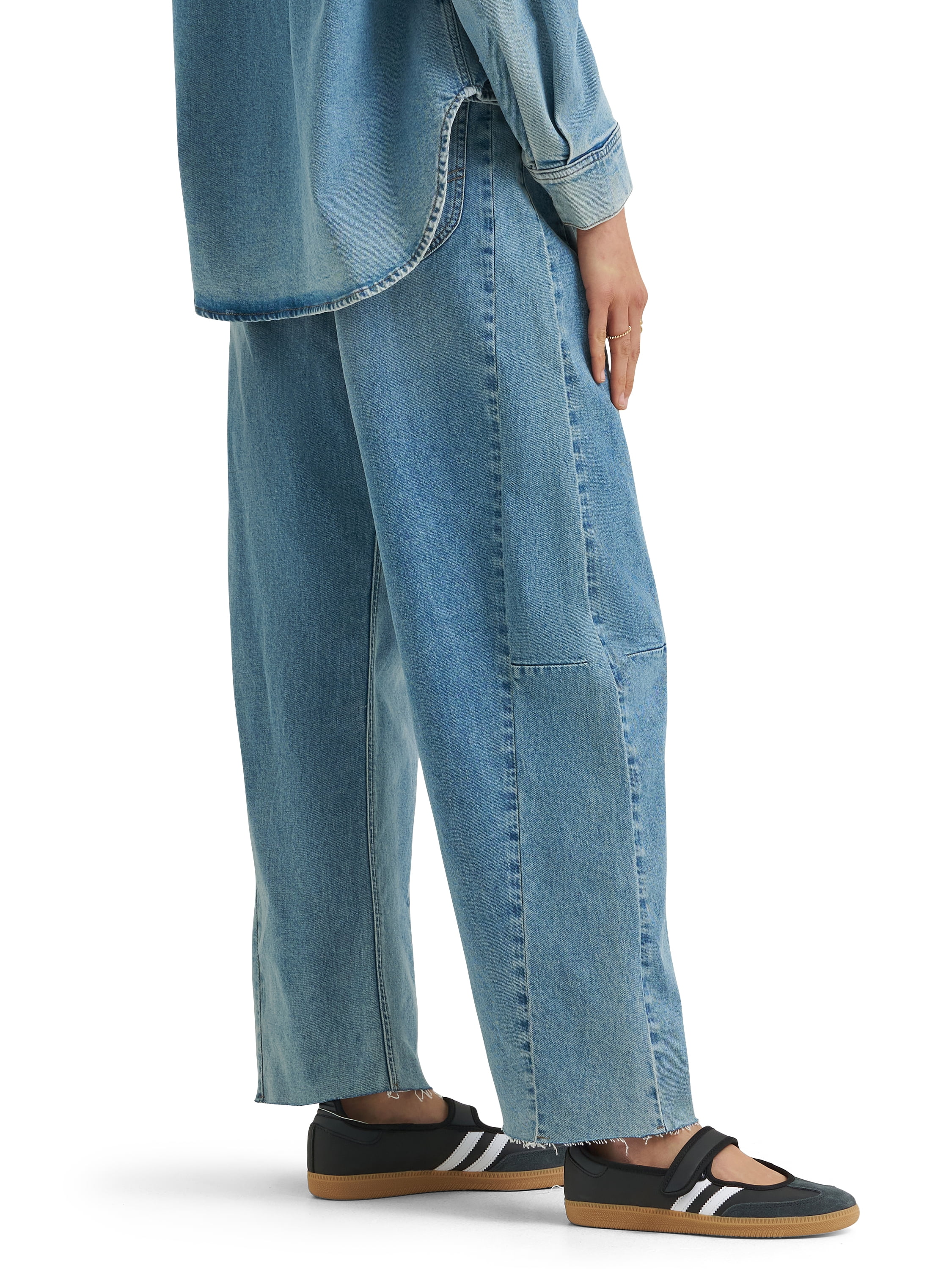 Lee® Women's Low Slung Barrel Leg Denim Jeans