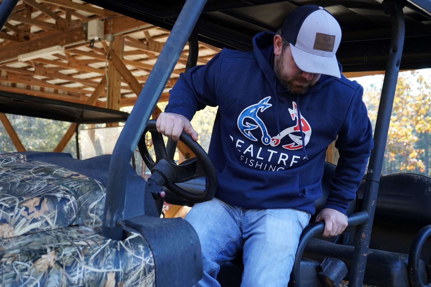 Realtree Antler Logo Flag Fish Navy Men Graphic Hoodie, 2XL