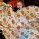 thumbnail image 4 of Manta de franela blanca con estampado de calabaza y hoja de arce para Halloween, Acción de Gracias, sofá, viaje, cama, 1 pieza de edredón de poliéster., 4 of 8