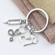 thumbnail image 2 of Llavero de enfermera, regalo para médicos y enfermeras, llavero colgante de metal, 2 of 5