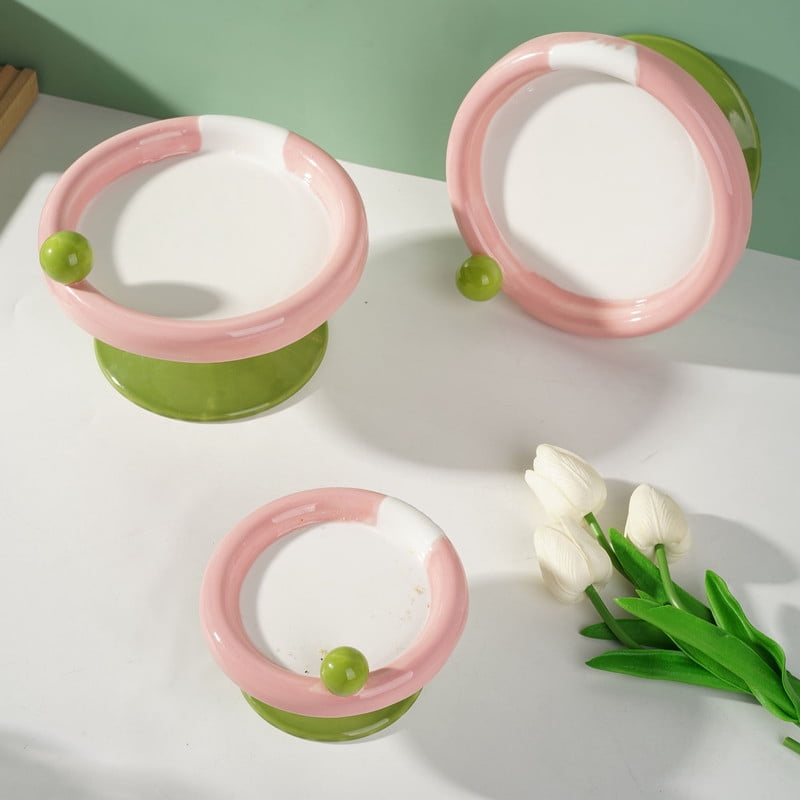 Fairela Elevated Ceramic Cat Bowl,Anti-Slip Raised Pet Feeder with Ice Cream Style Design,Pink