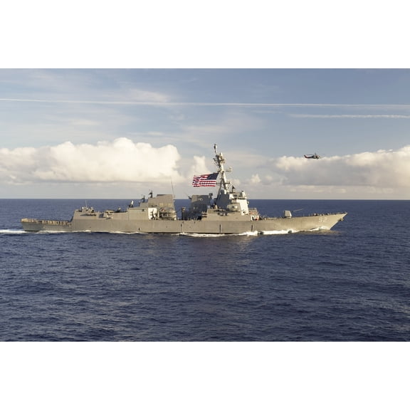 24x36 gallery poster, USS Momsen (DDG-92) transits the Pacific Ocean