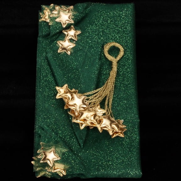 Club Pack of 12 Green Contemporary Wire Tie Star Gift Bag 12" x 11"