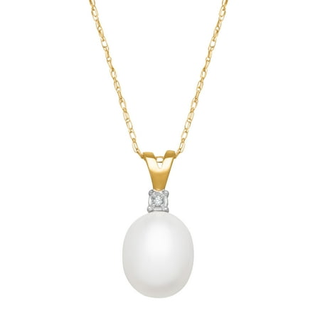 Freshwater Pearl Pendant Necklace with Diamond in 10kt Yellow Gold