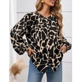 thumbnail image 3 of Camisa PRETTYGARDEN Floral Oversize Negra con Botones M, 3 of 8