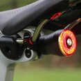 thumbnail image 2 of Accesorio para bicicleta (cojín de asiento), luz trasera inteligente impermeable con luz de freno y suspensión., 2 of 5