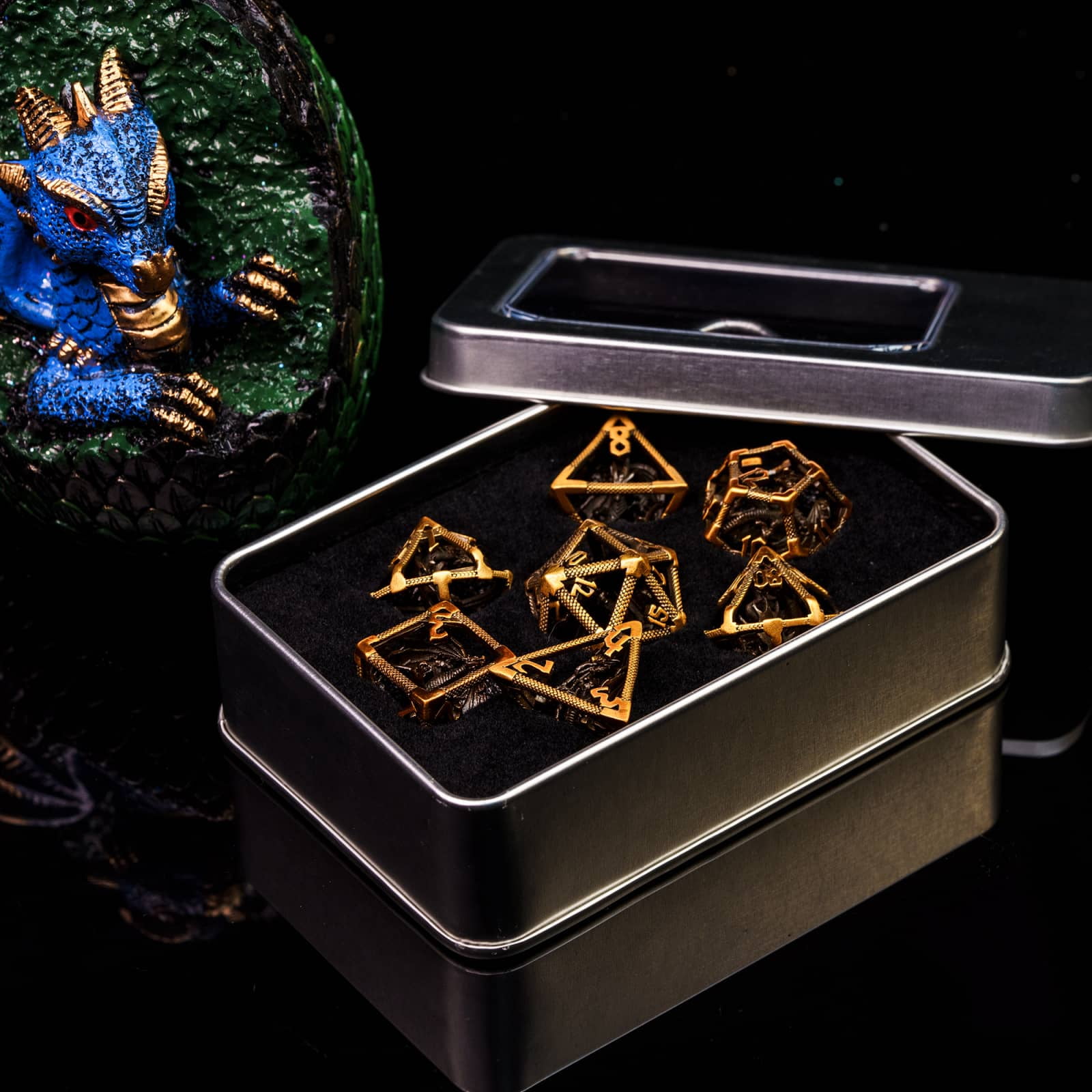 Cusdie Hollow Metal Dice, D&D Dice with Dragon Inside, 7 Pcs DND Dice Set, Polyhedral Dice Set, for Role Playing Game MTG Pathfinder