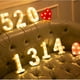 thumbnail image 4 of Luz LED de noche con letras, lámpara de batería con número del alfabeto inglés, 26, 22cm, Diwali, decoración romántica para fiesta de boda y Navidad, 4 of 4