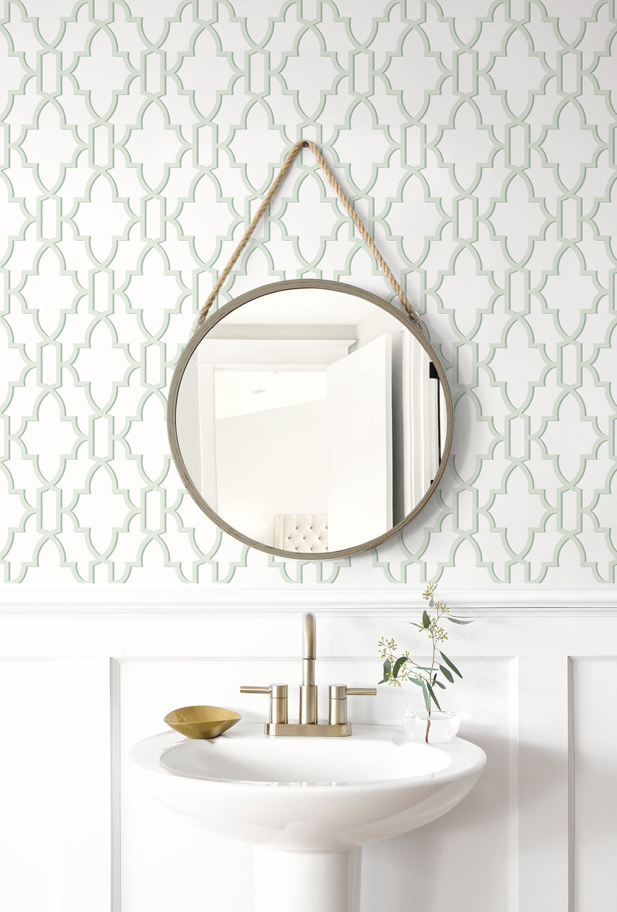 Wallquest, Inc. Luxe Haven Coastal Lattice Peel and Stick Wallpaper Seaglass
