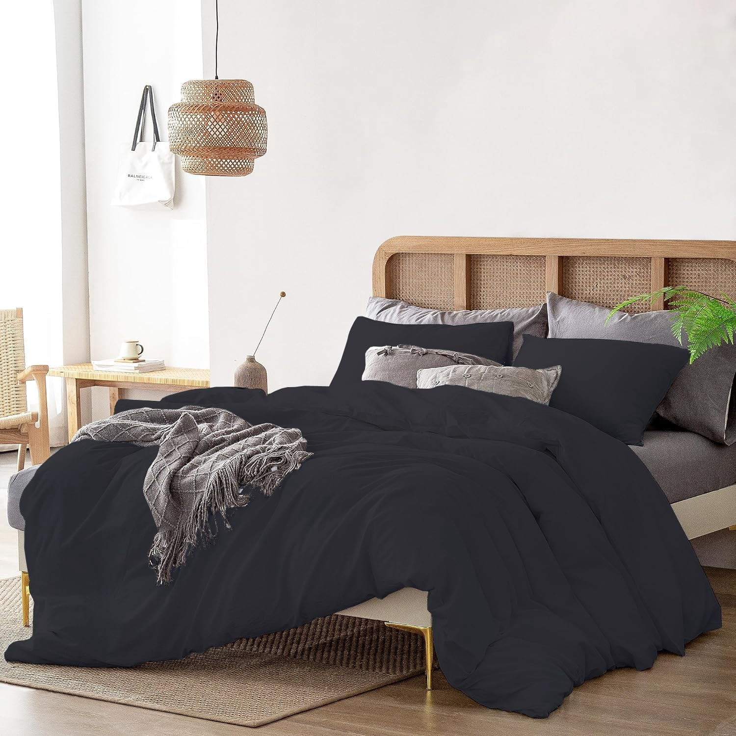 3 Piece Duvet Cover Set Luxury 800 Thread Count 100% Egyptian Cotton Super King (116"x98") Inch Duvet Cover with Zipper Closure & Corner Ties - Black Solid