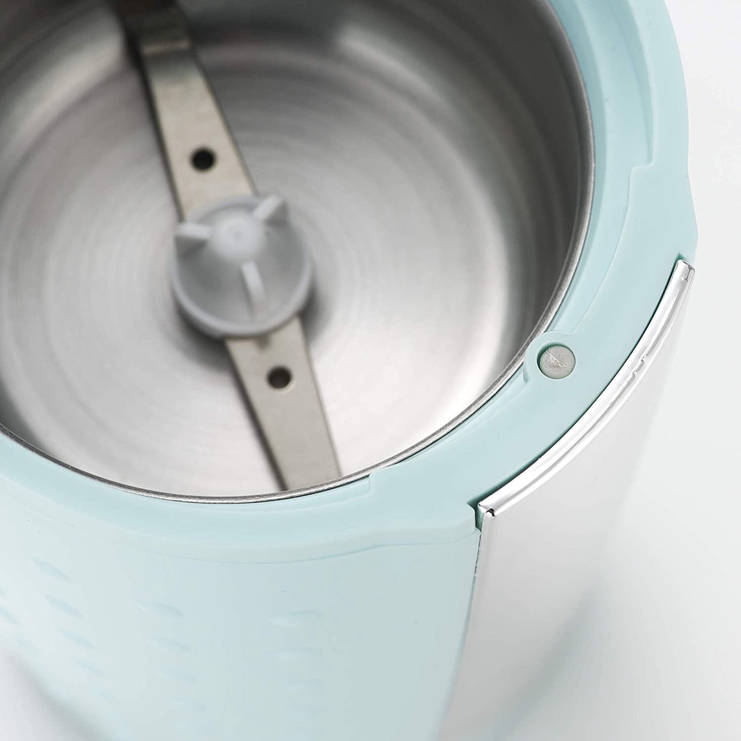 Brentwood CG-158BL 4oz Coffee and Spice Grinder, Blue