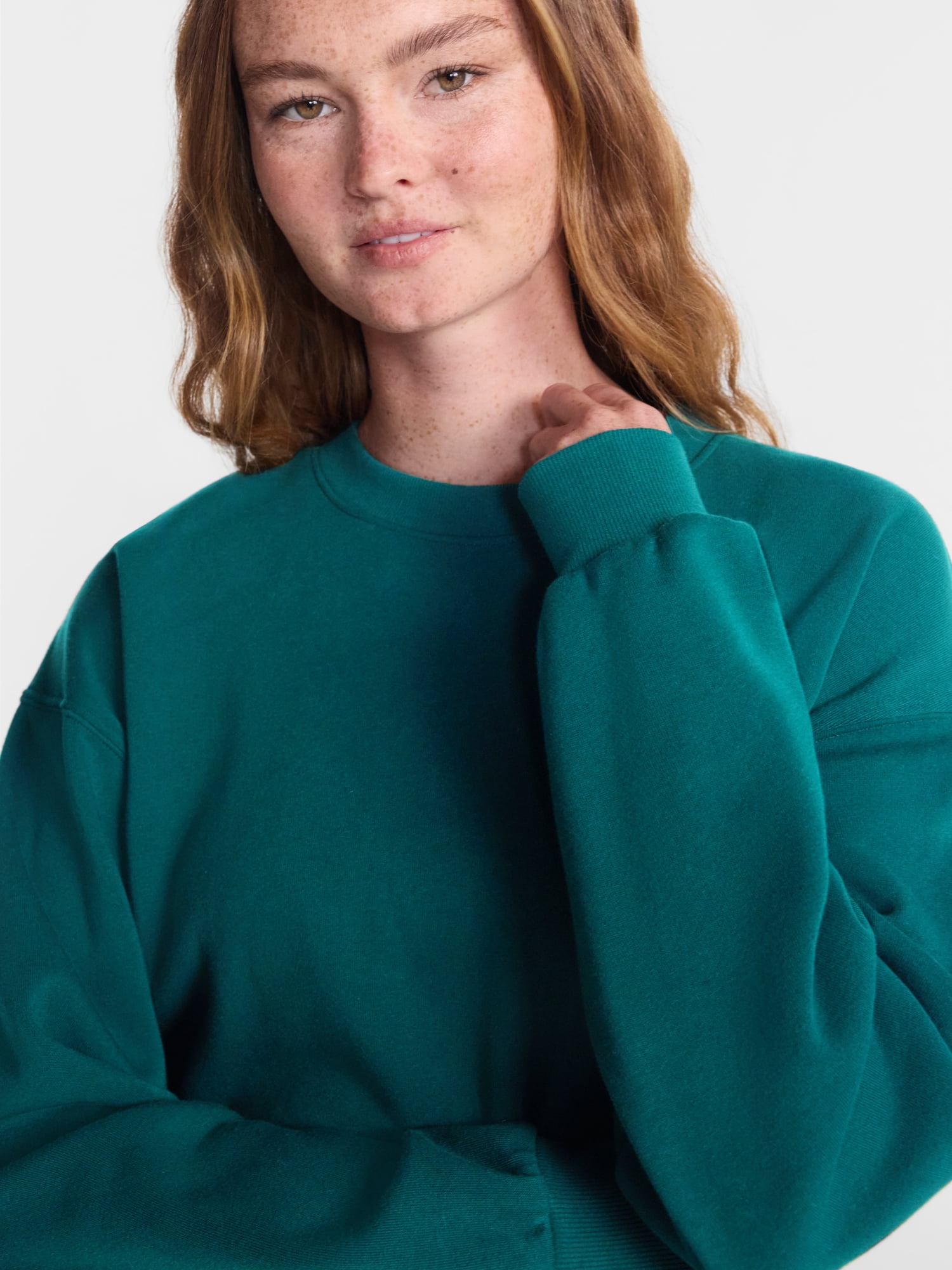 No Boundaries Pullover Crewneck Sleep Top with Long Sleeves, Women's XXS-3X