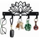 thumbnail image 1 of Llavero de pared con diseño de flor de loto de 12 x 25 cm, con pétalos huecos, de metal, con 5 ganchos, color negro, con plantas de verano, decorativo., 1 of 9