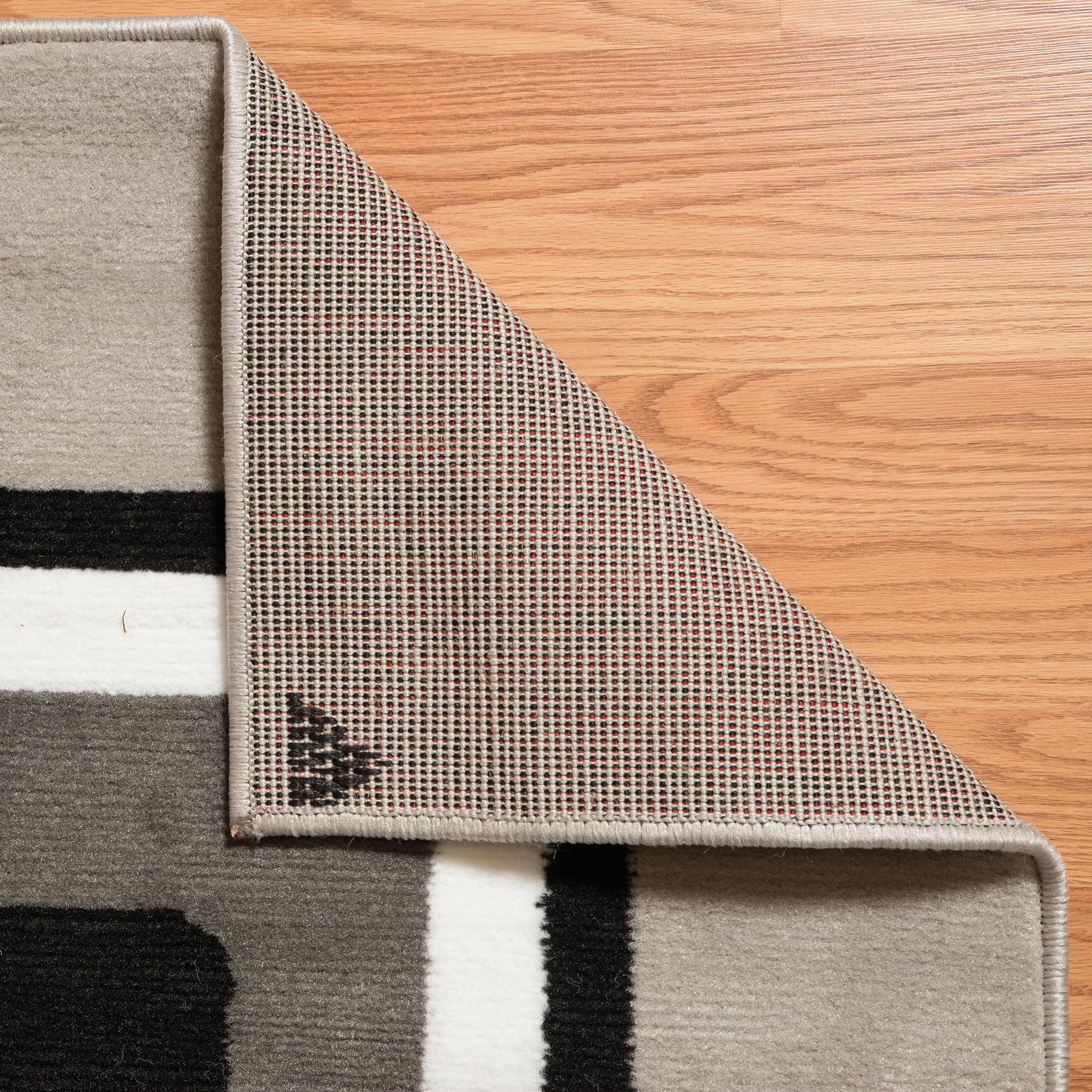United Weavers Plaza Florence Runner Rug, Geometric Pattern, Silver, 2'3 X 7'2"