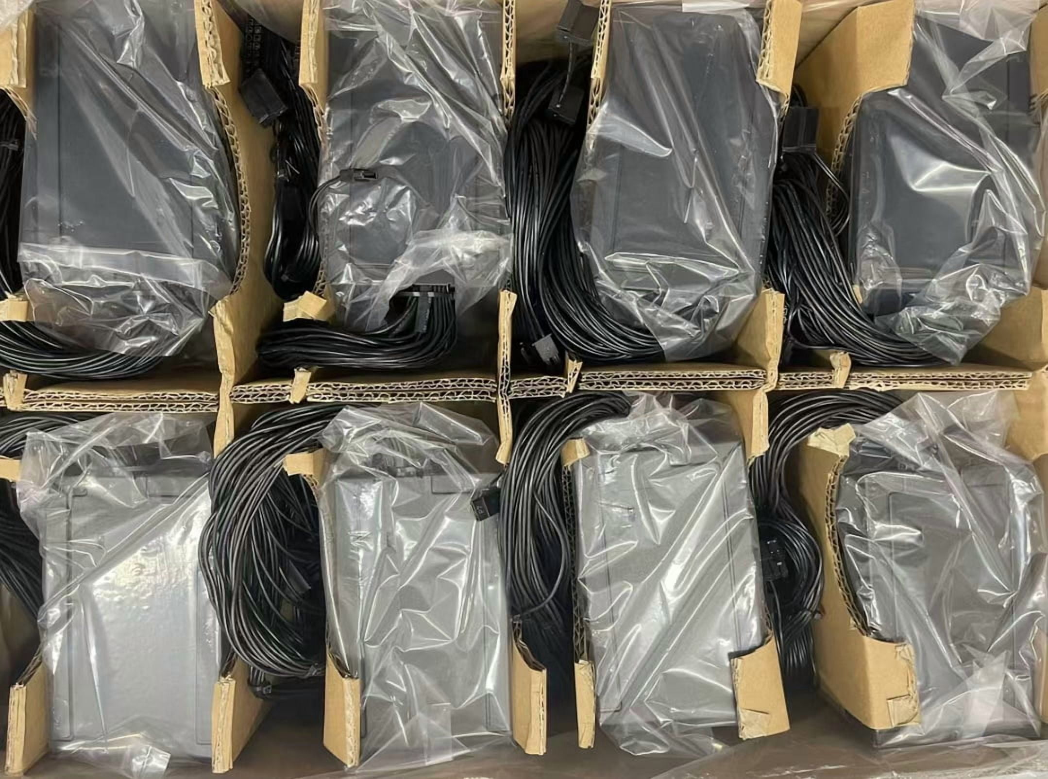 Power PS-8501-2 VB 80 supports 8+8 graphics card