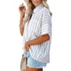 thumbnail image 4 of Qarigey Camisa de mujer Blusa a rayas de media manga Camisa con bolsillos a rayas de media manga Top con cuello en V y botones Prendas para la parte del cuerpo Azul claro S Qarigey AP003125-16, 4 of 6
