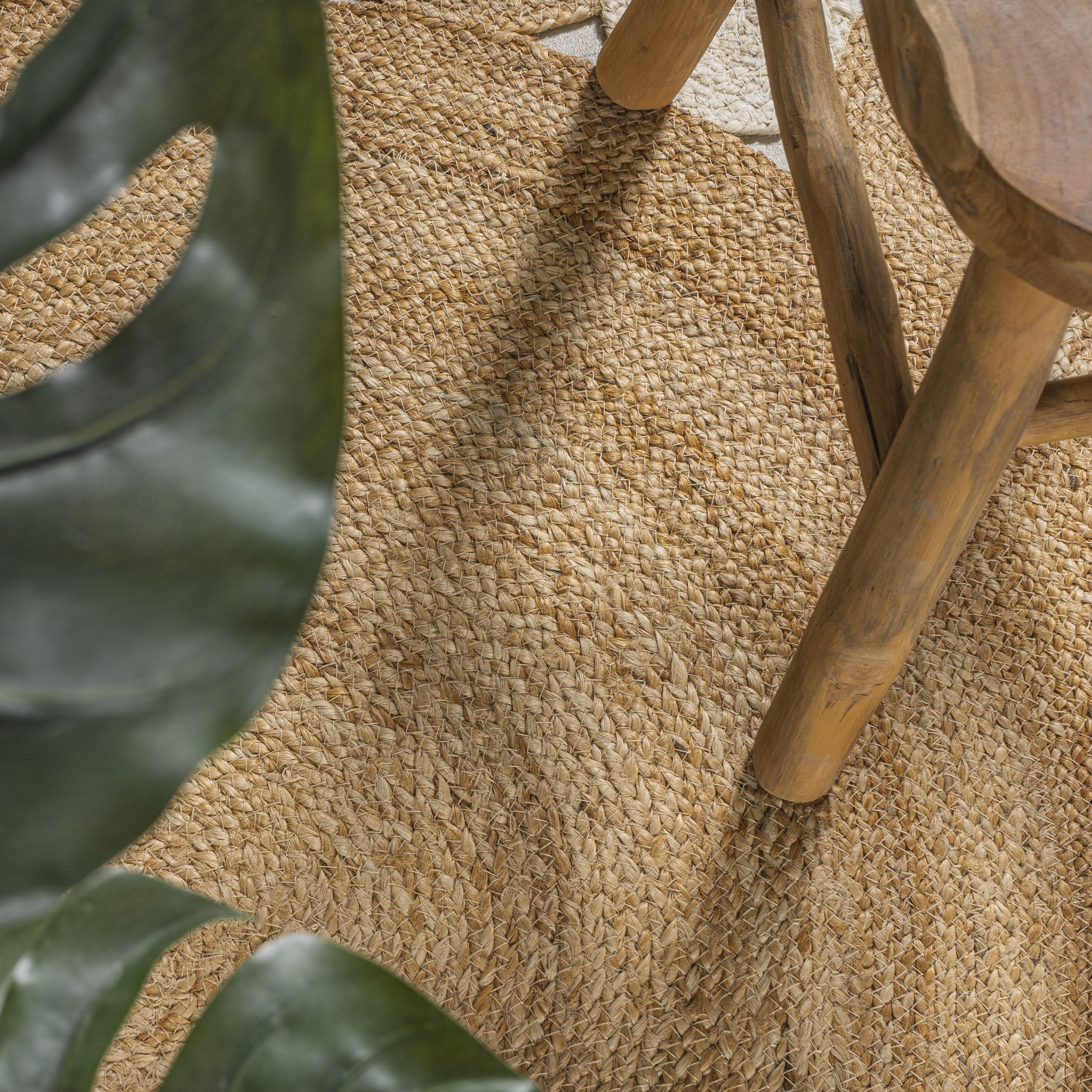 JONATHAN Y ANSA 6' Round Area Rug, Ayana Two-Tone Jute Hippy Circle - Natural/Cream, RNF107A-6R