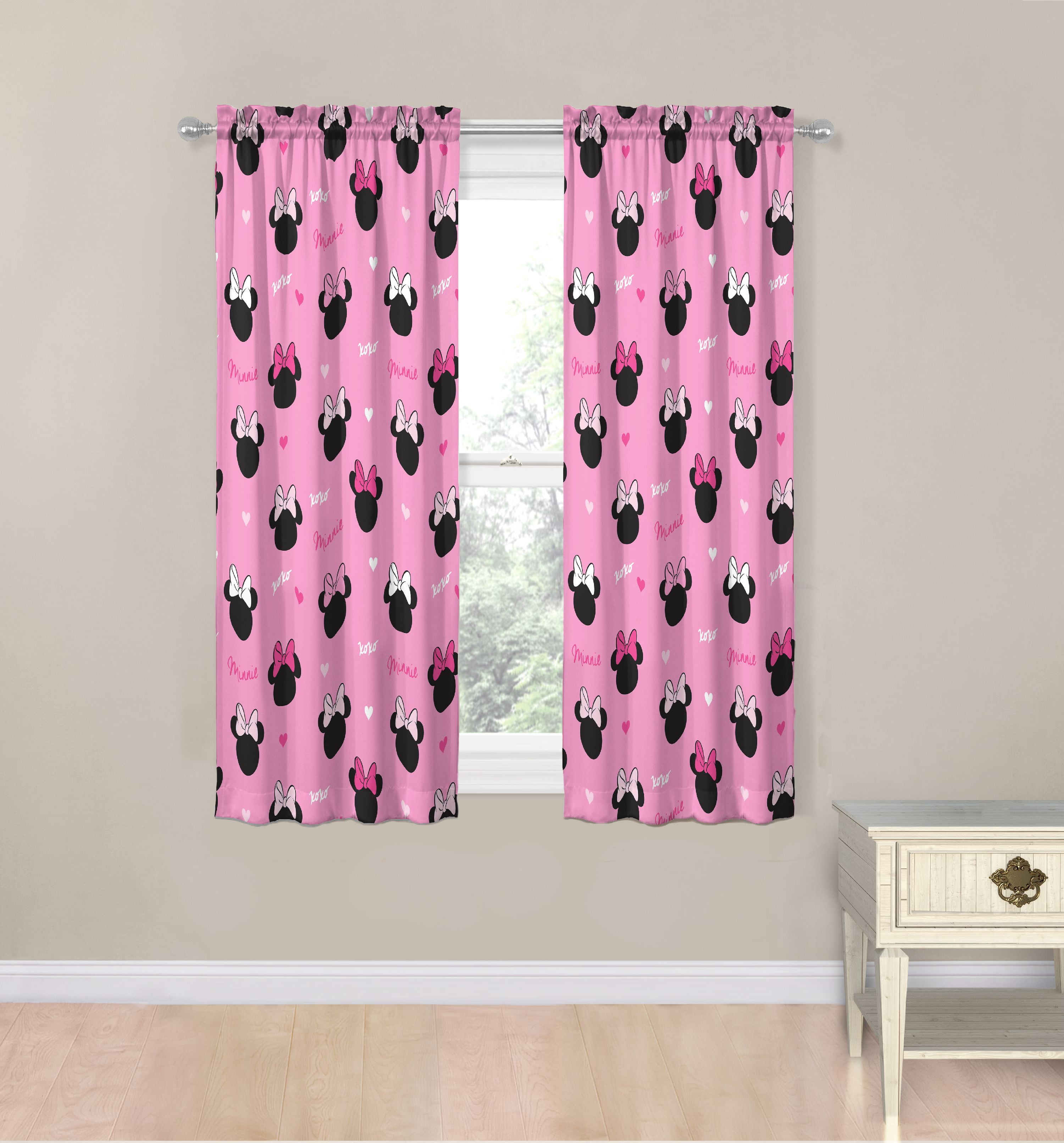 Minnie Hearts 63" Drapes