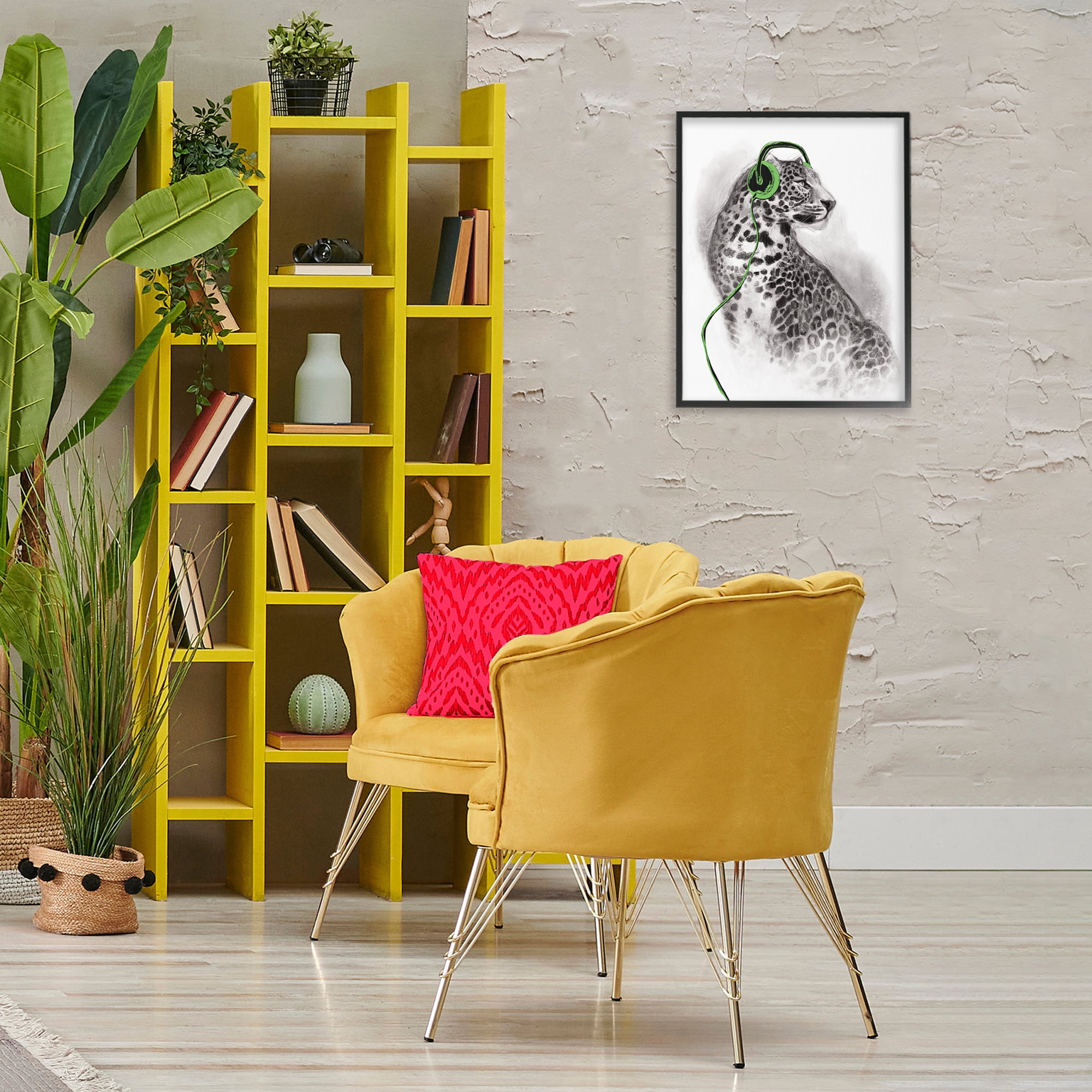 Stupell Industries Cheetah with Headphones Animals & Insects Painting Black Framed Art Print Wall Art, 16 x 20